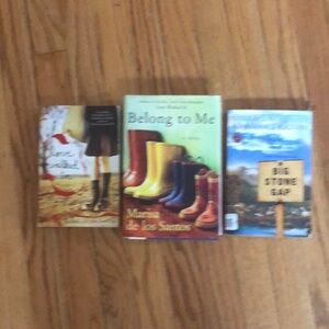 Set of three books by Adrianna Triggiani and Marisa de Los Santos.